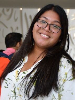 Meet your Posher, Stephanie